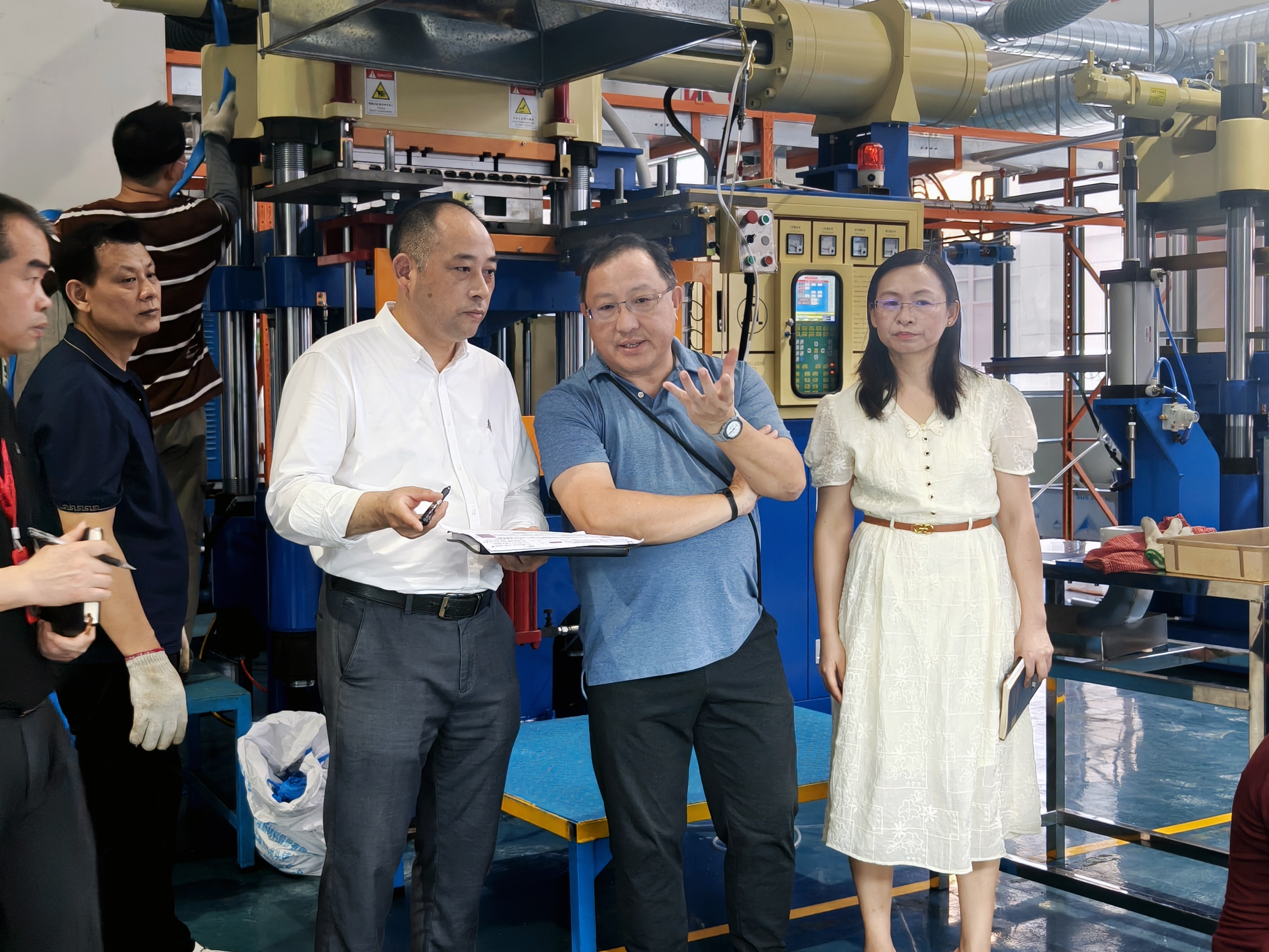 1750416120373085.jpg 5.jpg